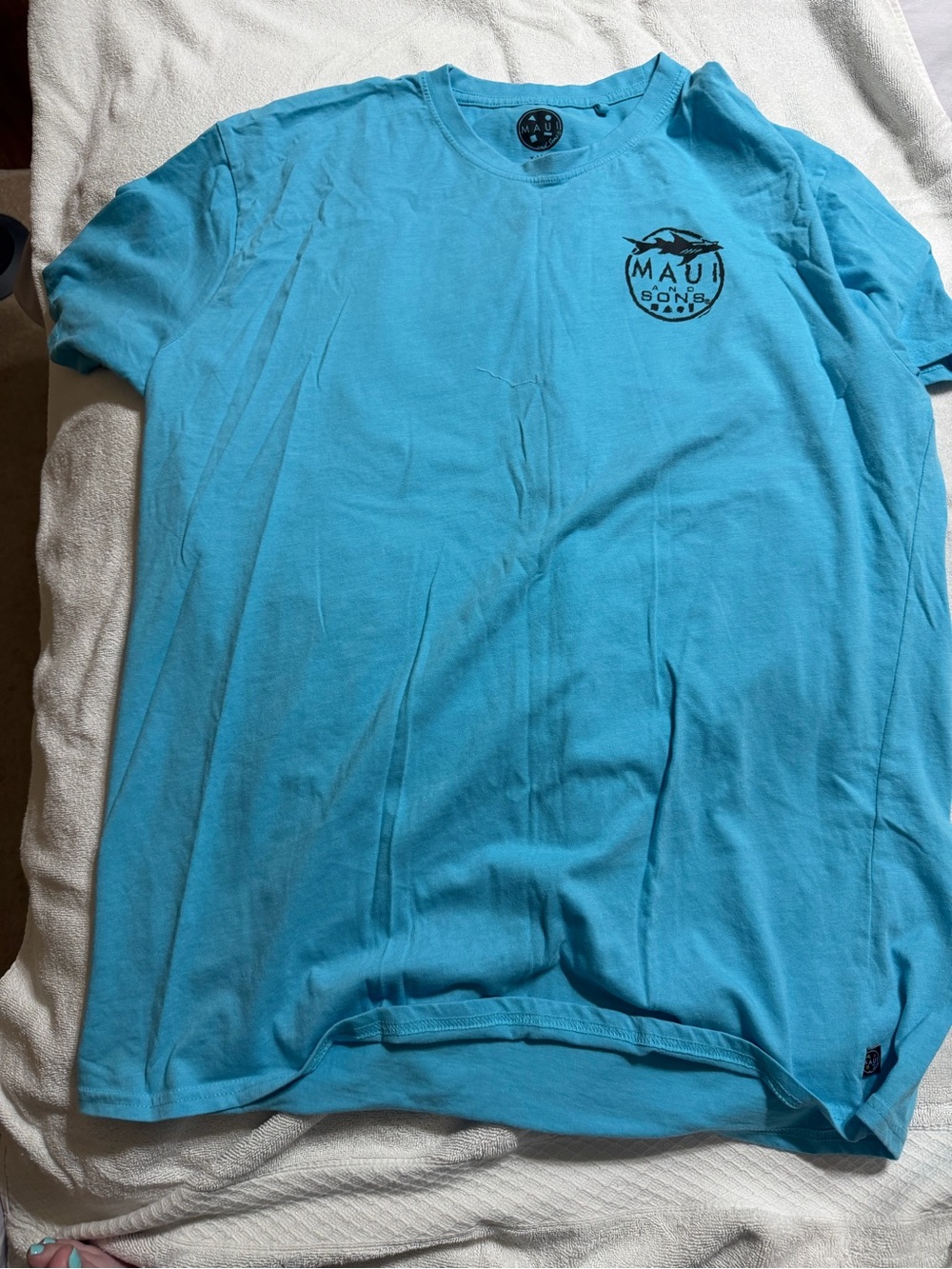 Maui and Sons Aqua Short Sleeve Crew Tee with Chest Logo